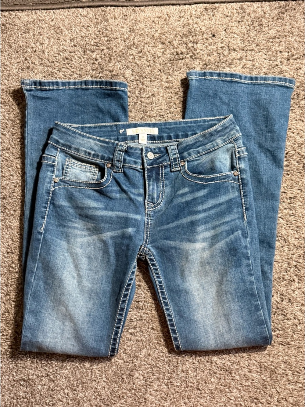 Shyanne Embroidered Pocket Bootcut Jeans – Medium Wash Western Style size 12